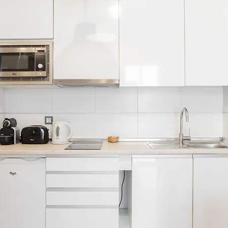 C15 - Charming Modern In The Centre Apartamento *