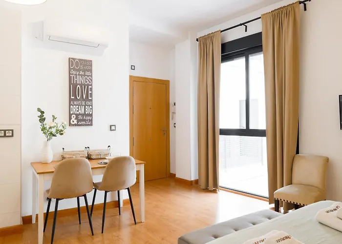 Apartamento C15 - Charming Modern In The Centre *